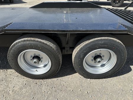 New 2026 Road Boss 102x24 Gooseneck Lowstyle Drive Over Fenders 8ks Equipment Trailer