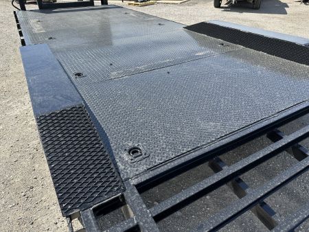 New 2026 Road Boss 102x24 Gooseneck Lowstyle Drive Over Fenders 8ks Equipment Trailer