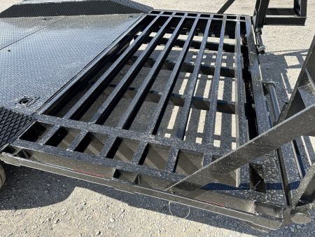 New 2026 Road Boss 102x24 Gooseneck Lowstyle Drive Over Fenders 8ks Equipment Trailer