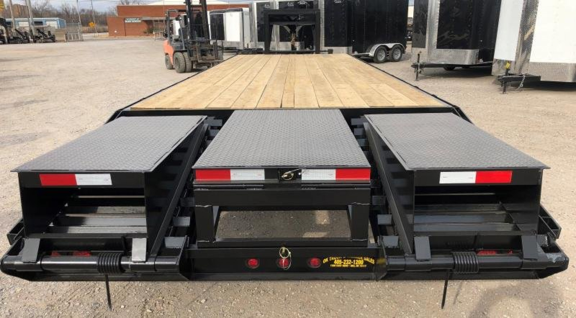 New 2026 Road Boss 30' Tandem Dual Gooseneck with combo dove tail Equipment Trailer