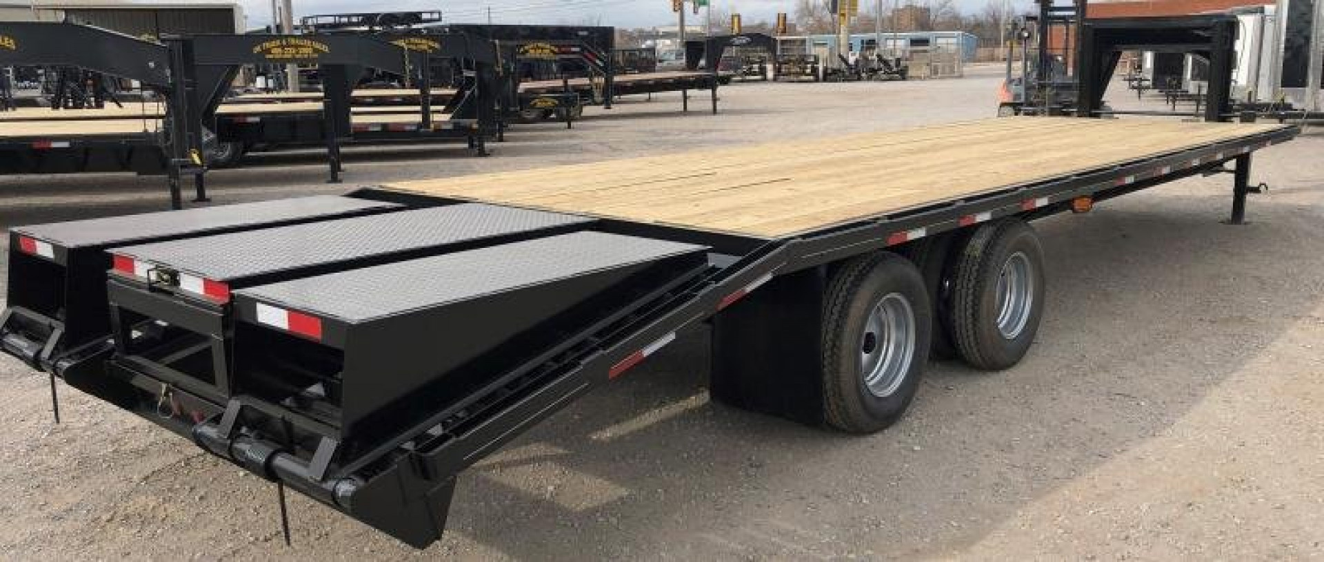 New 2026 Road Boss 30' Tandem Dual Gooseneck with combo dove tail Equipment Trailer
