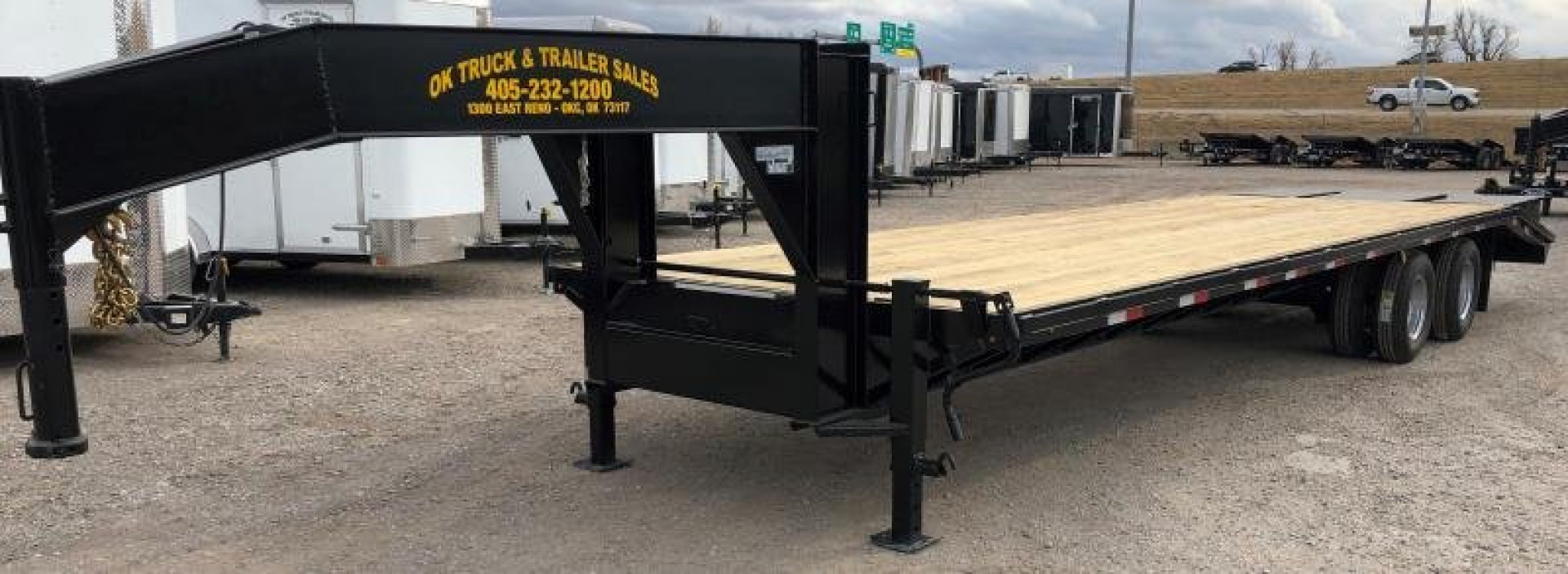 New 2026 Road Boss 30' Tandem Dual Gooseneck with combo dove tail Equipment Trailer