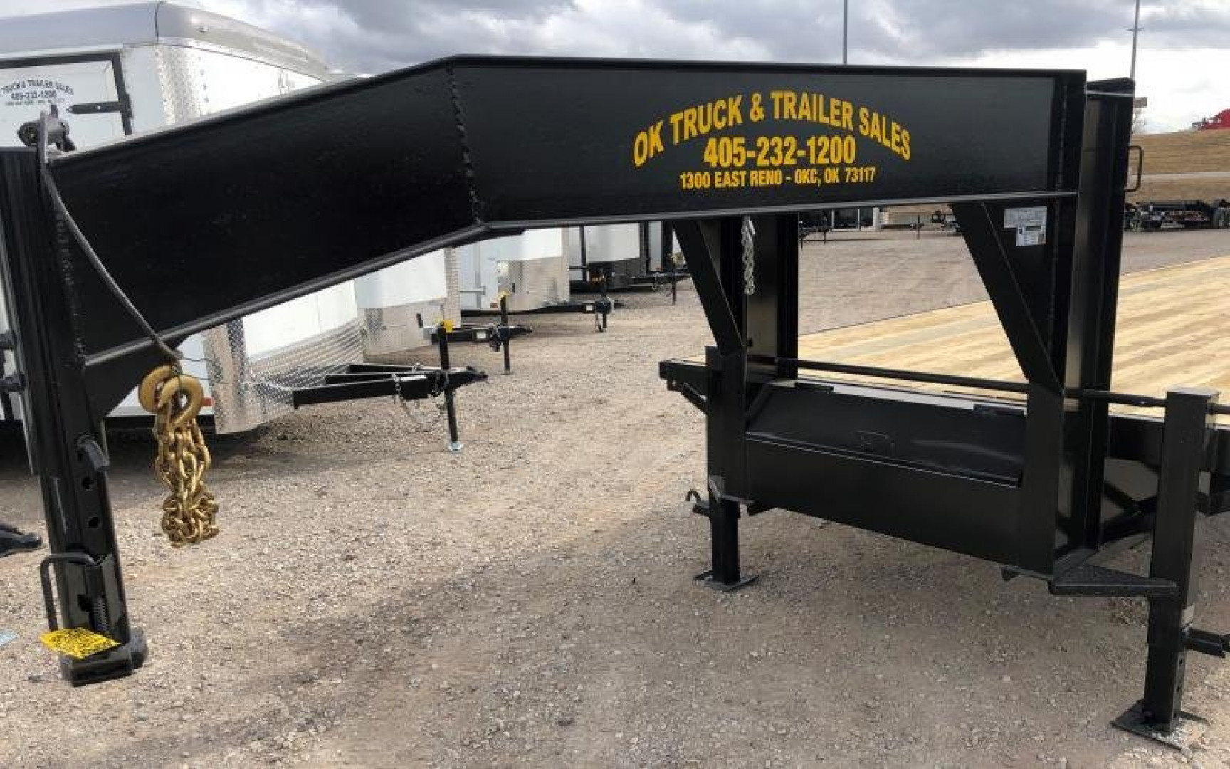 New 2026 Road Boss 35' Tandem Dual Gooseneck with Combo Dove tail Equipment Trailer