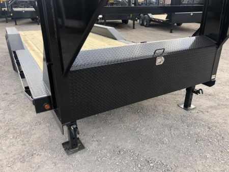 New 2022 East Texas Trailers 20' Tandem Axle Gooseneck Lowstyle Car Hauler / Equipment Trailer
