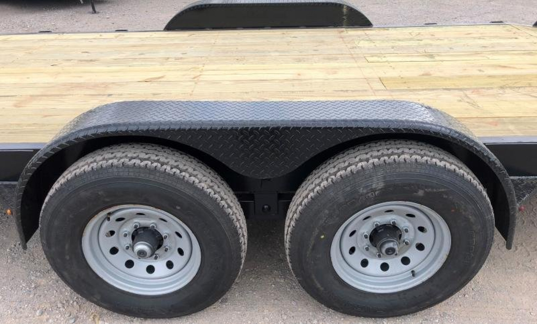 New 2026 Road Boss 83"x24' Tandem Axle Gooseneck No Rail Stand Up Ramp Equipment Trailer