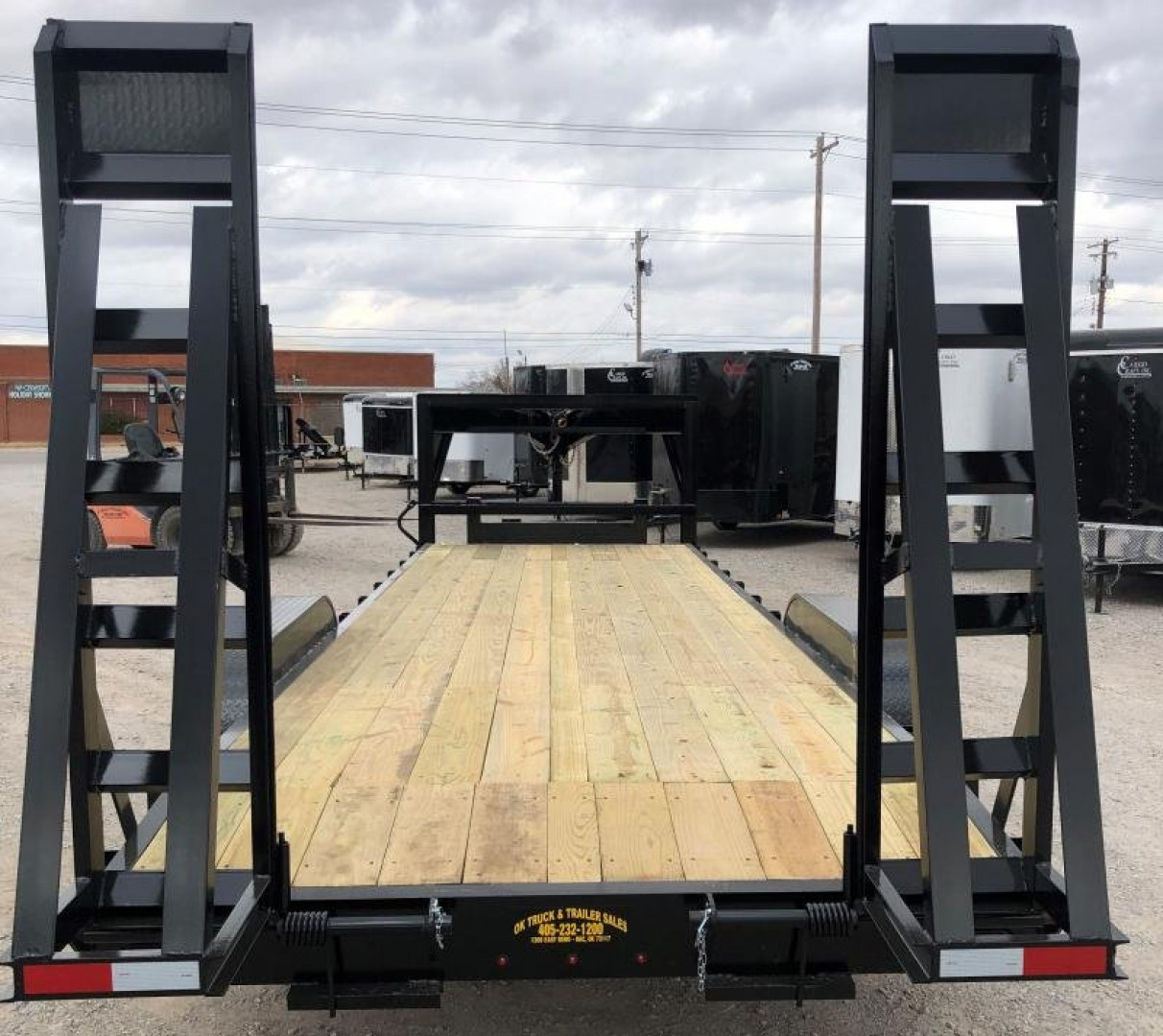 New 2026 Road Boss 83"x24' Tandem Axle Gooseneck No Rail Stand Up Ramp Equipment Trailer