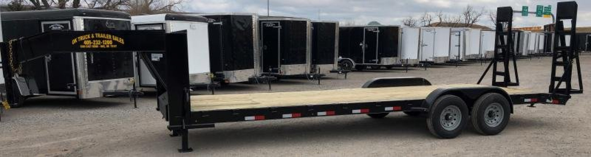 New 2026 Road Boss 83"x24' Tandem Axle Gooseneck No Rail Stand Up Ramp Equipment Trailer