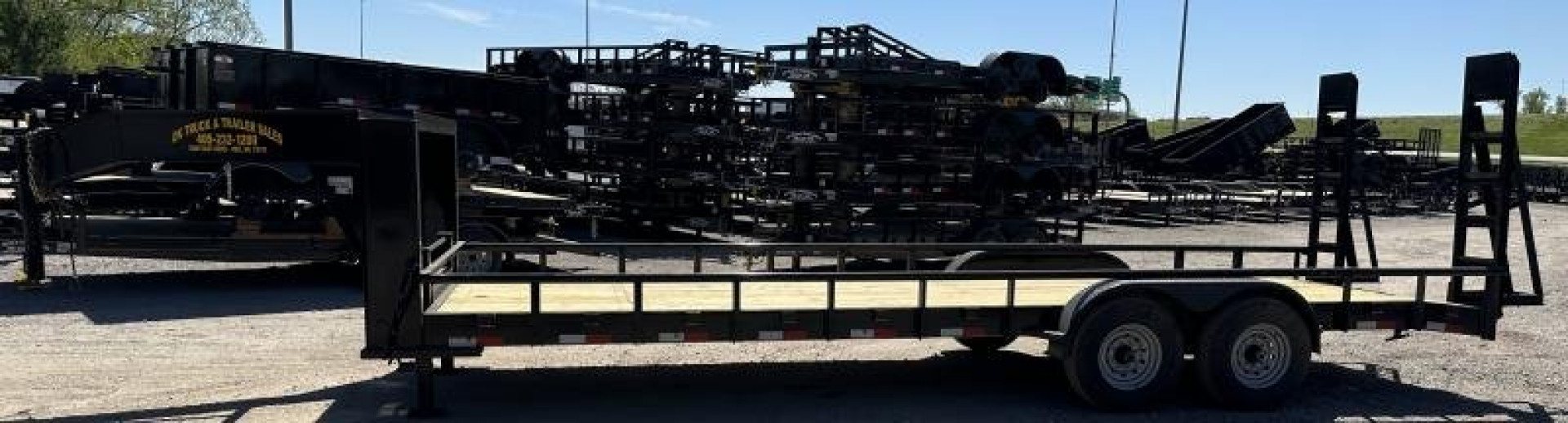 New 2026 Road Boss 83x24 Gooseneck Lowstyle Pipe rail Equipment Trailer