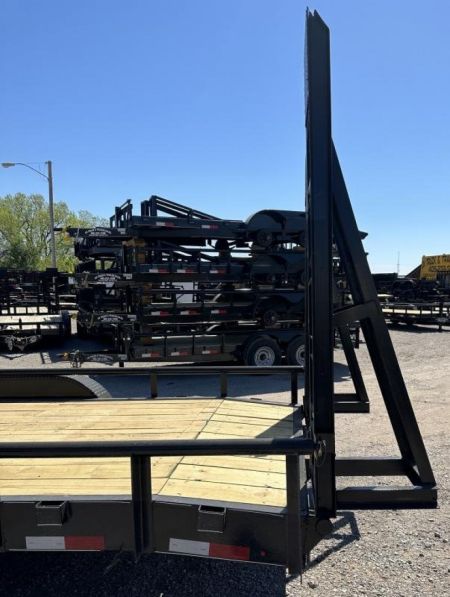 New 2026 Road Boss 83x24 Gooseneck Lowstyle Pipe rail Equipment Trailer