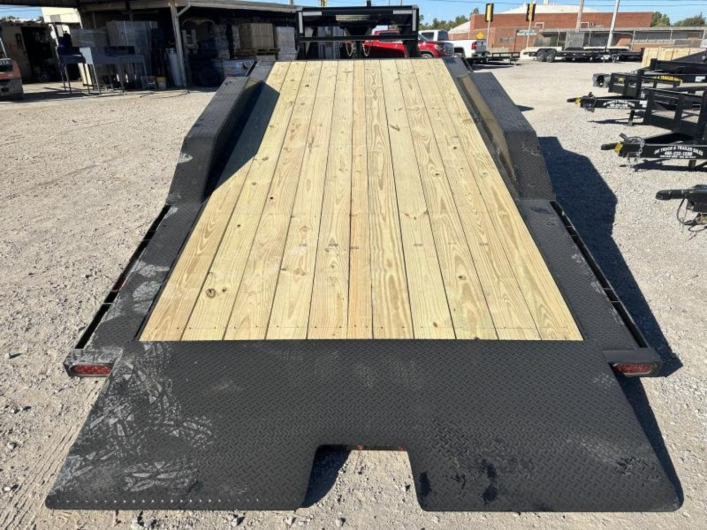 New 2026 East Texas Trailers 102"x24' Gooseneck Lowstyle Driver over fender Tilt Trailer