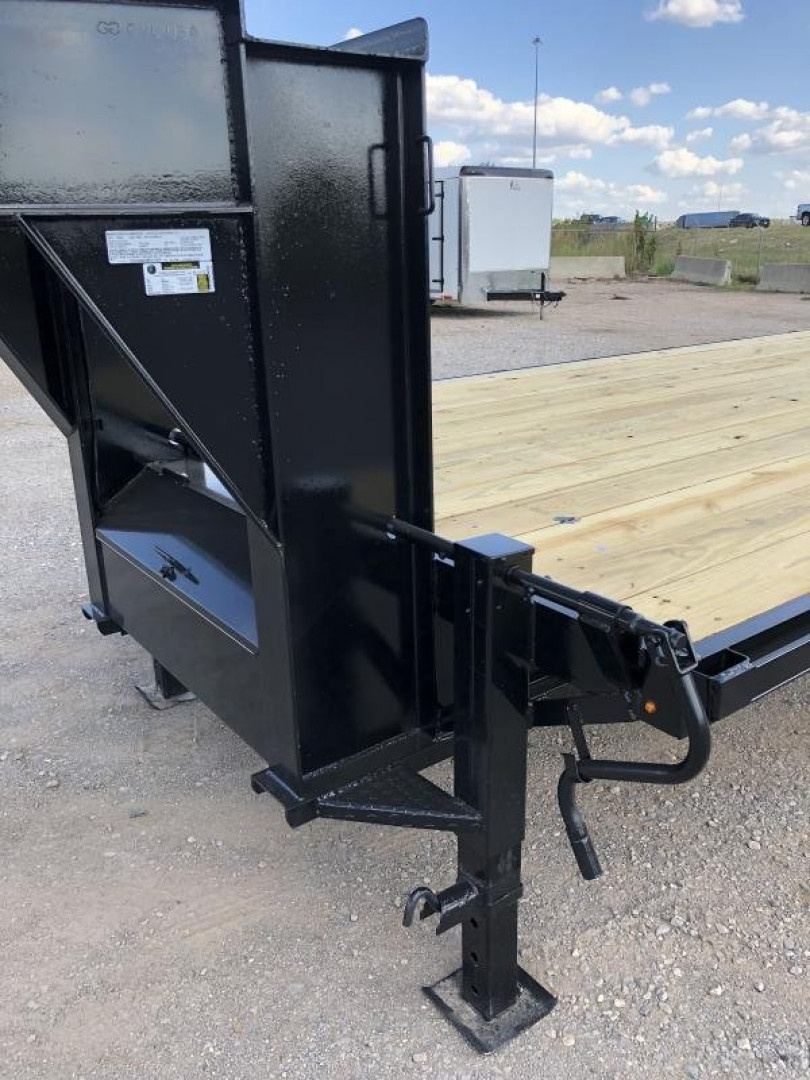 New 2026 Road Boss 40' Tandem Dual Gooseneck Combo Equipment Trailer
