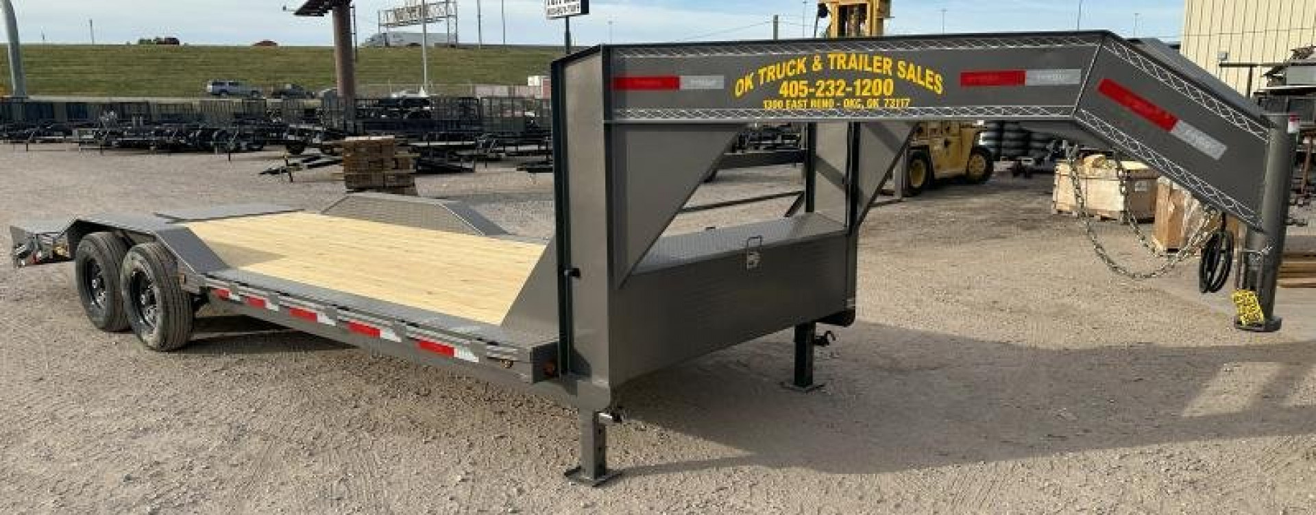 New 2025 East Texas Trailers 102" x 24' Tandem Axle Gooseneck Lowstyle with Mini Macho Dove Equipment Trailer