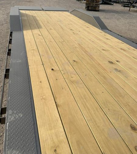 New 2025 East Texas Trailers 102" x 24' Tandem Axle Gooseneck Lowstyle with Mini Macho Dove Equipment Trailer
