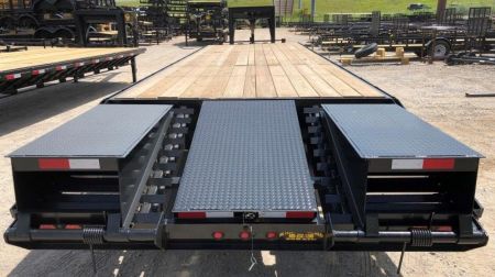 New 2026 Road Boss 32'Tandem Dual Gooseneck with COMBO dove tail Equipment Trailer