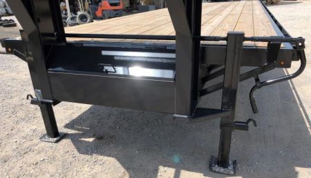 New 2026 Road Boss 32'Tandem Dual Gooseneck with COMBO dove tail Equipment Trailer