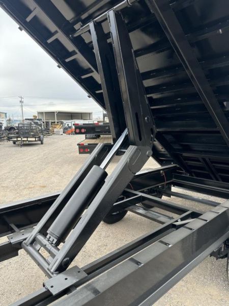 New 2025 Road Boss 102x16'Gooseneck Dump Trailer