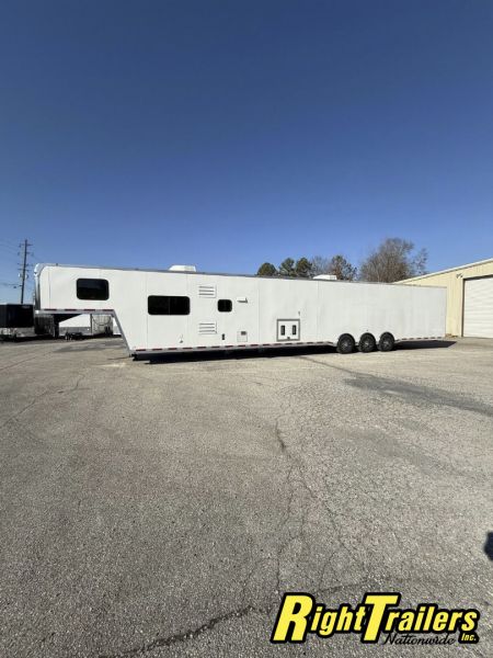 New Vintage Trailers 8.5x53 living quarters Car / Racing Trailer