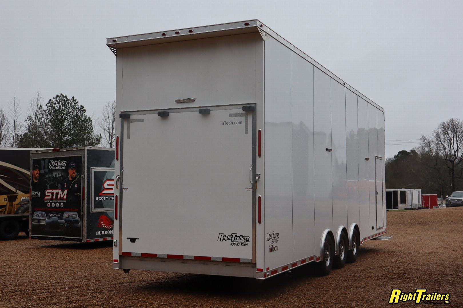 New 2025 8.5X32 INTECH STACKER