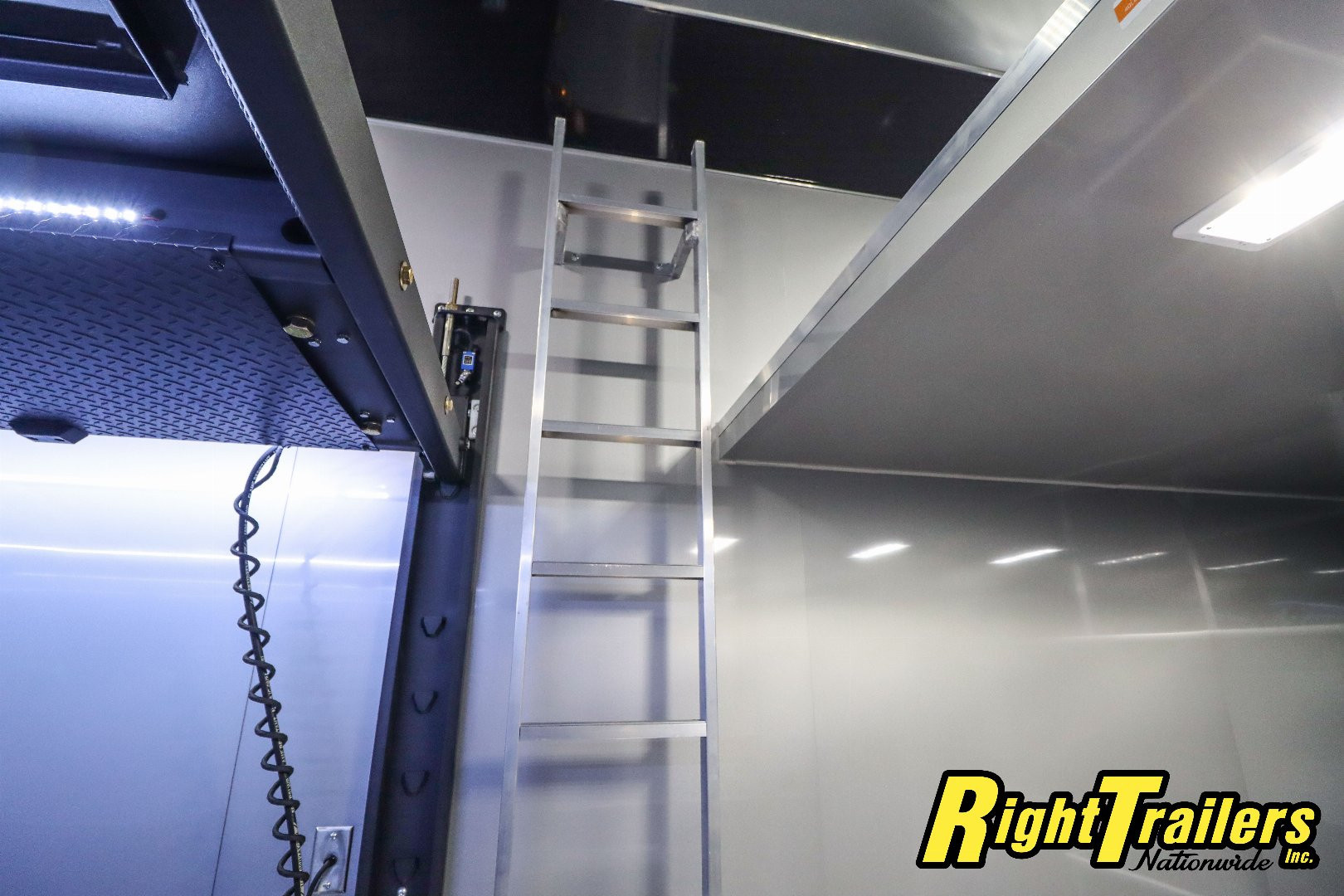 New 8.5X32 inTech Stacker