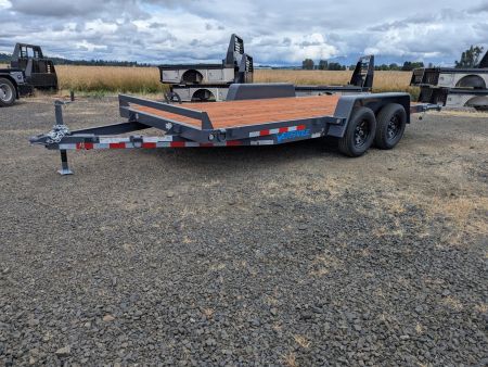 New 2026 Versatile Trailers EHD716-7K Flatbed Trailer