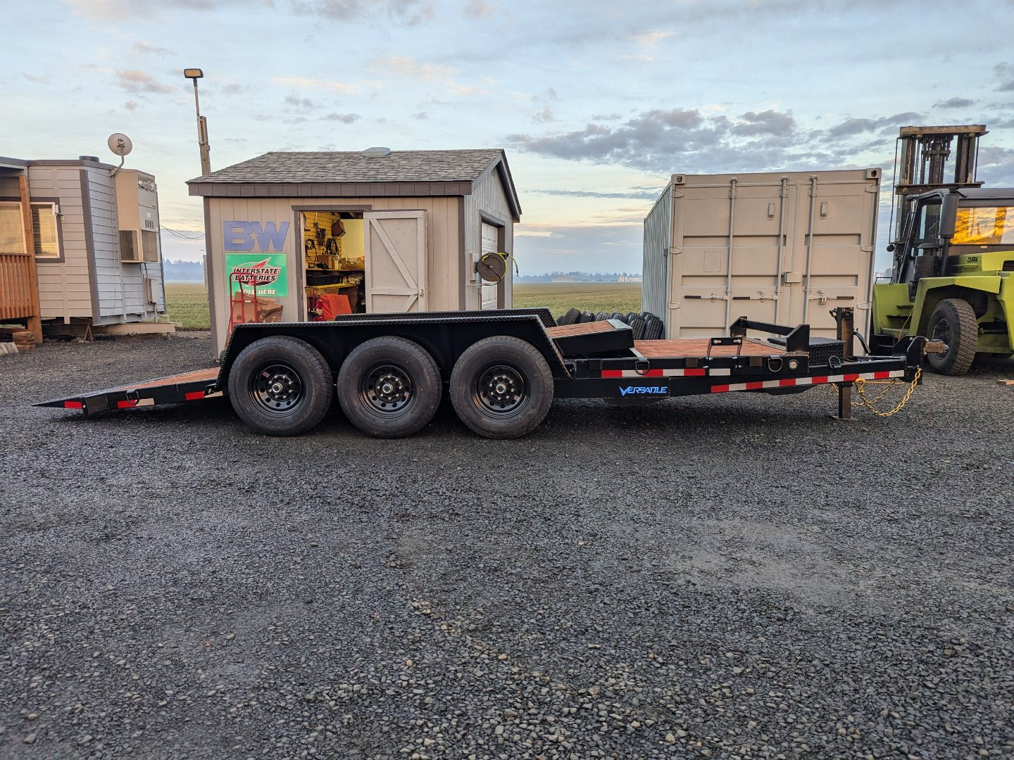 New 2026 Fabform SF204T 20' SPLIT TILT/21K Tilt Trailer