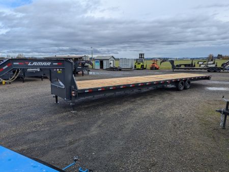 New 2025 LAMAR TRAILERS FS 102x40 16K GOOSENECK