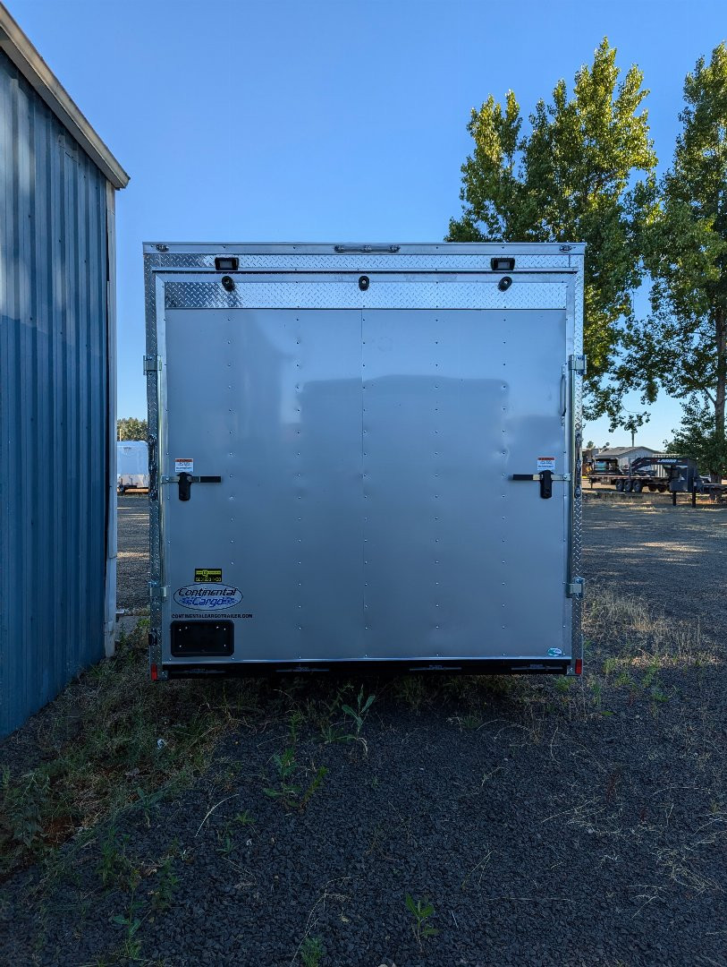 2025 Continental Cargo photo 3