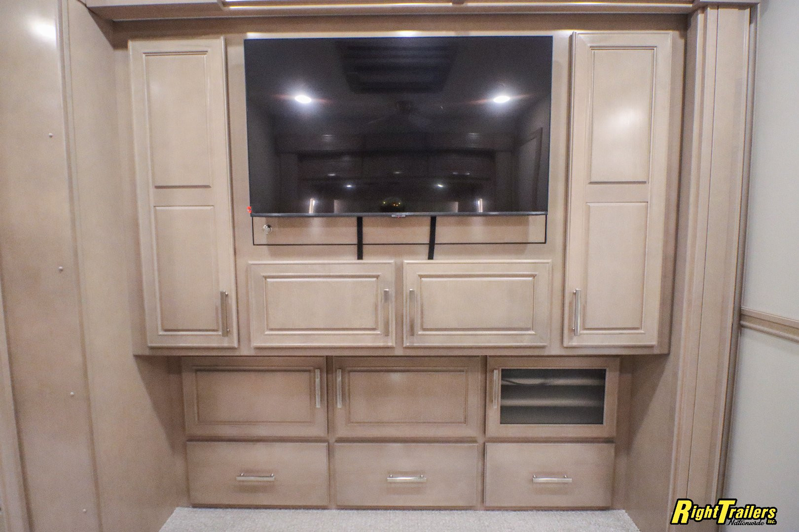 New 2026 Renegade RV Classic 45CBF with 2 Baths