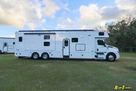 New 2026 Renegade RV Classic 45CBF with 2 Baths