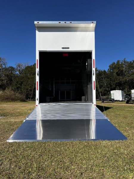 New 8.5x32 inTech Stacker