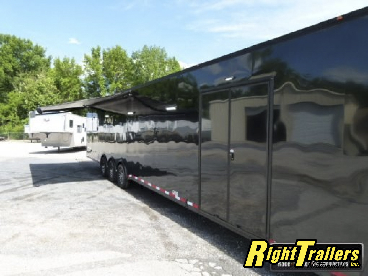 New 8.5x48 Vintage Trailers Pro-Stock Race Trailer