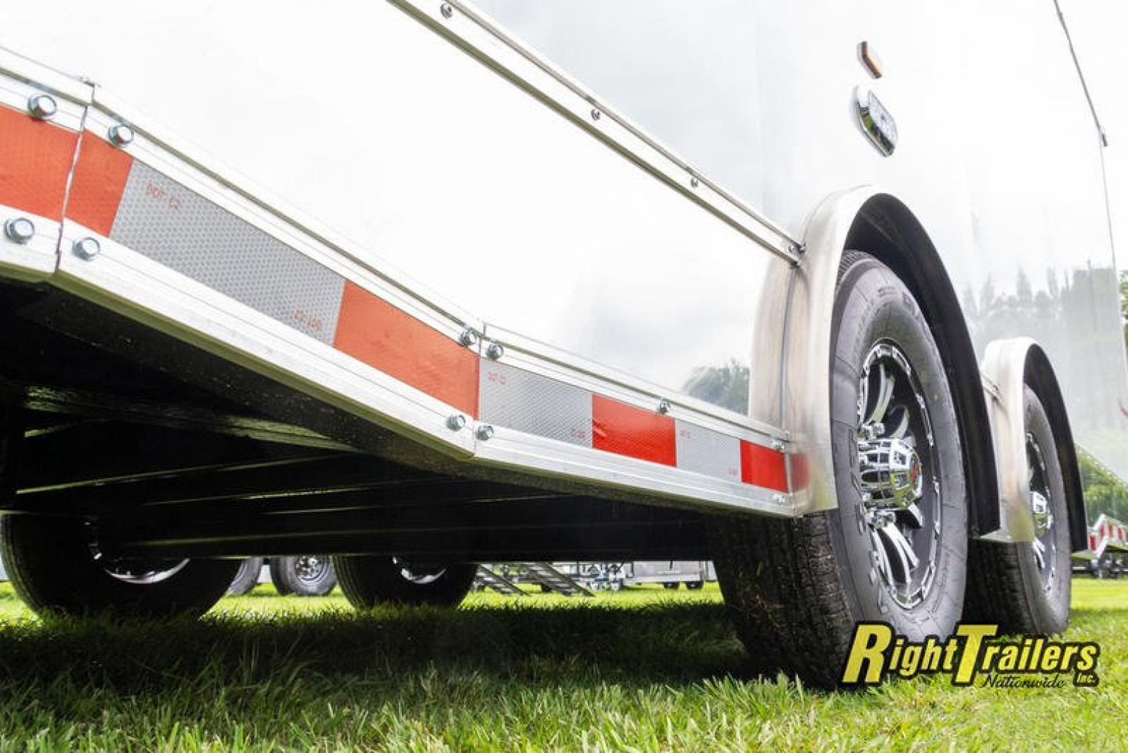 New 8.5x30 Cargo Mate Racing Trailer GAEL8.530TA4