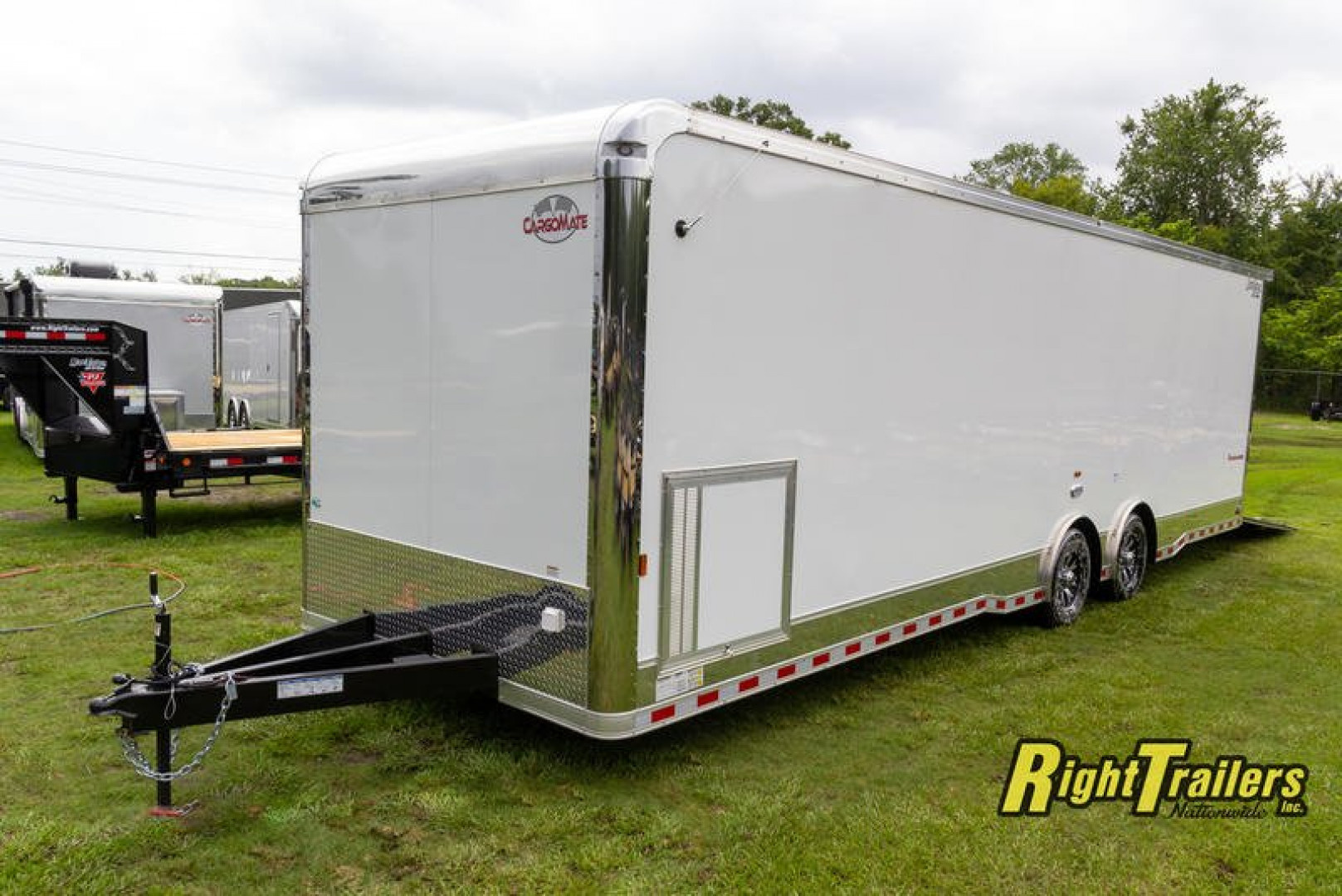 New 8.5x30 Cargo Mate Racing Trailer GAEL8.530TA4