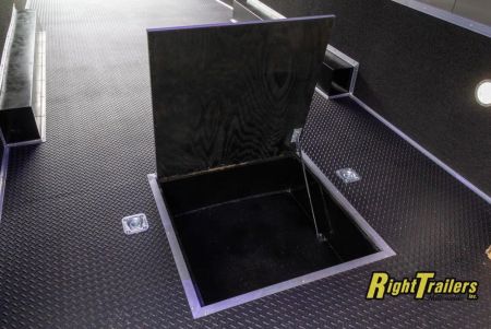 New 8.5x30 Cargo Mate Racing Trailer GAEL8.530TA4