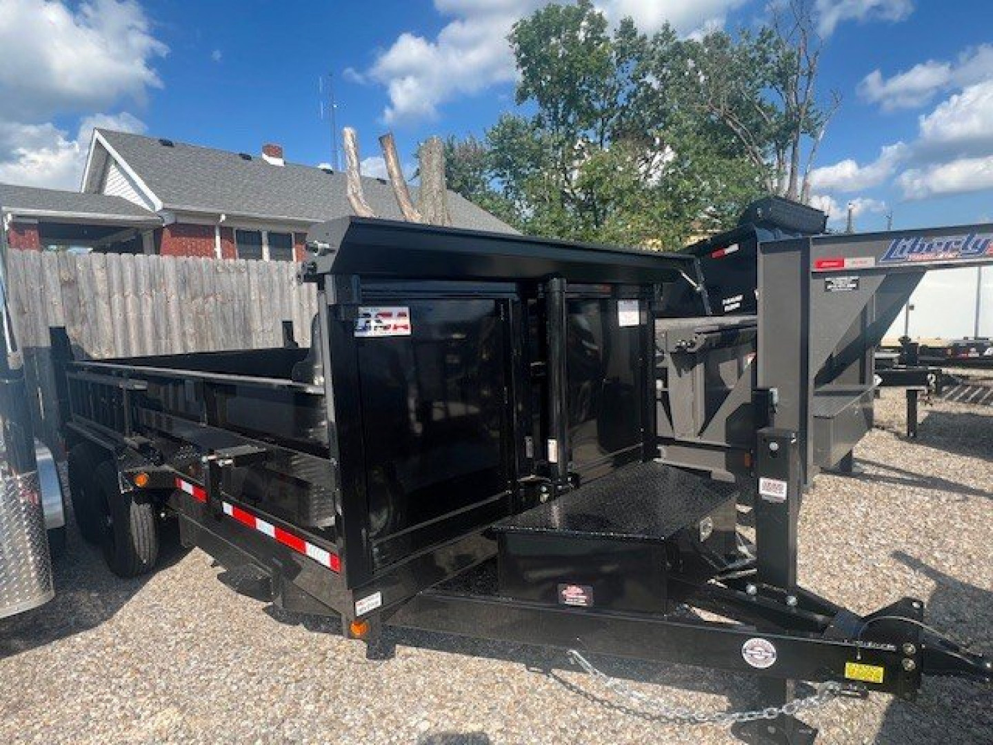 2026 7×16 Dump Trailer photo 2