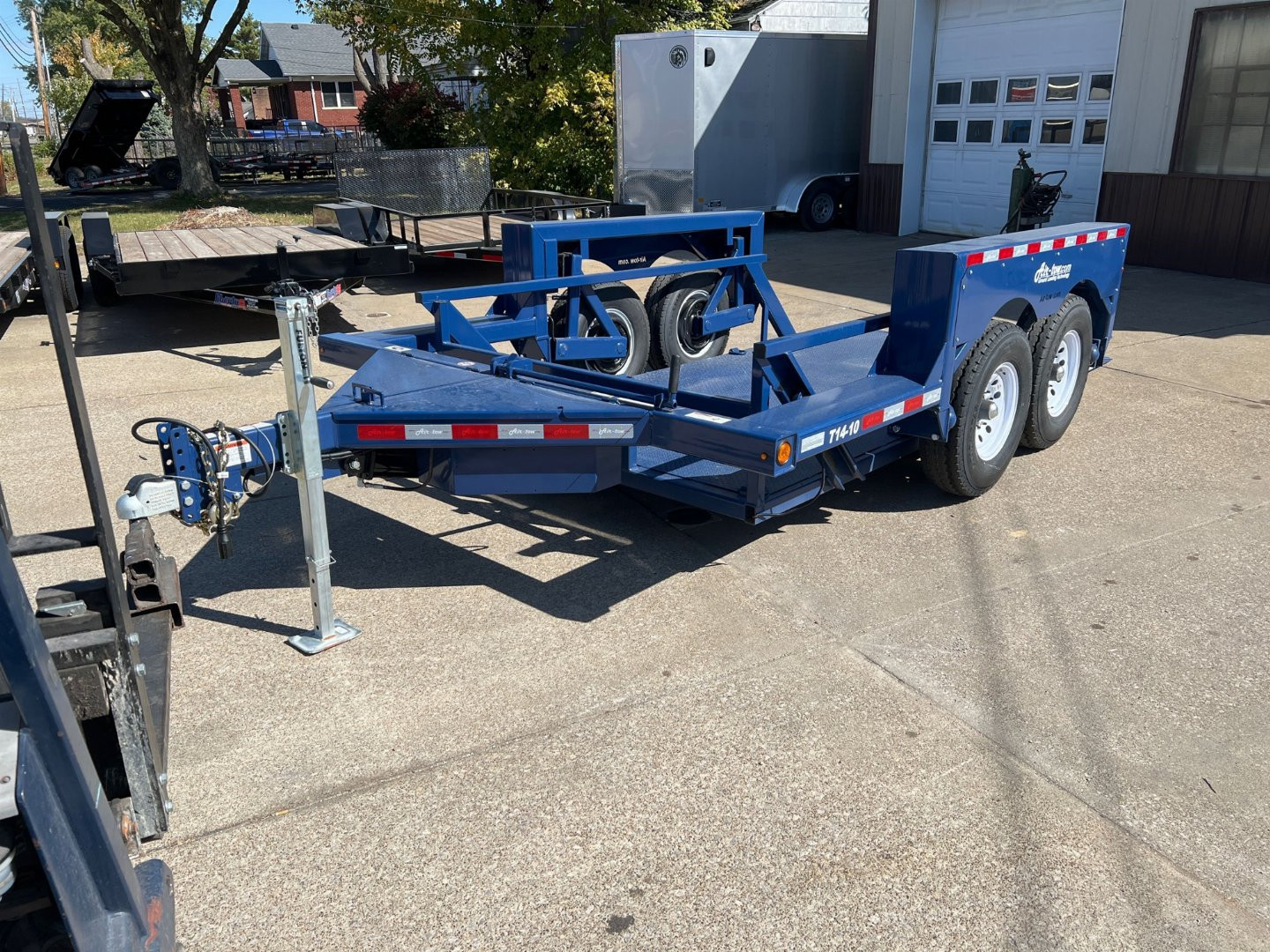 LILE'S TRAILER SALES LLC
