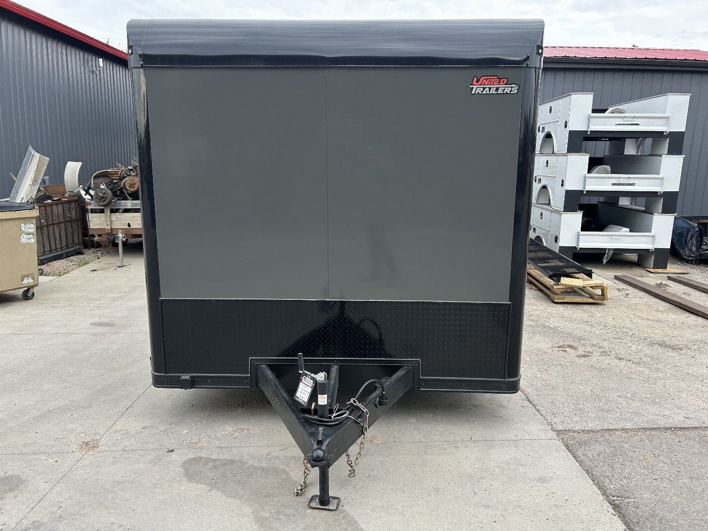 New 2025 United Trailers LIM-8.528TA52 Cargo / Enclosed Trailer