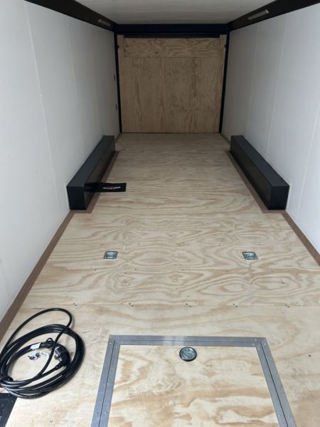 New 2025 United Trailers LIM-8.528TA52 Cargo / Enclosed Trailer