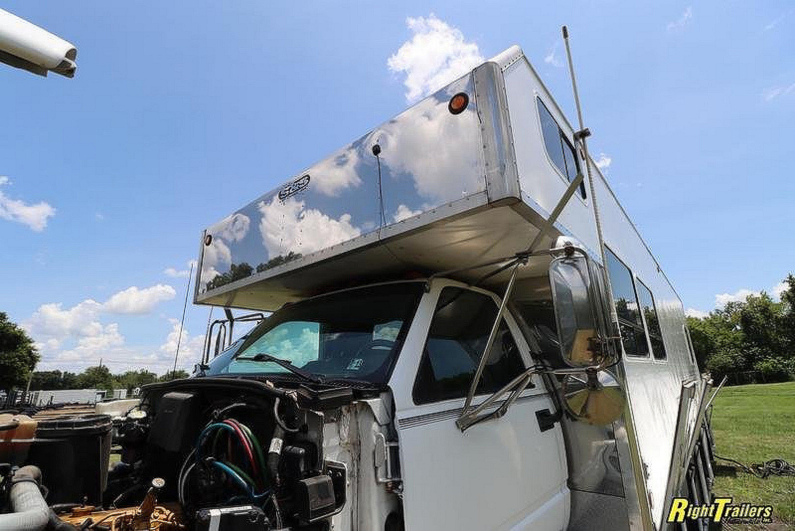 Used 2000 GMC MOTORCOACH