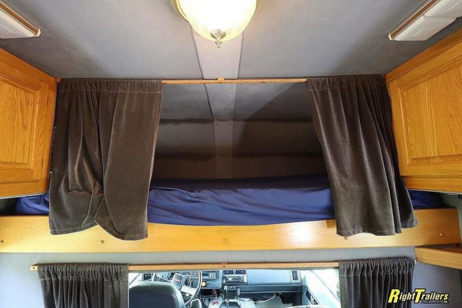 Used 2000 GMC MOTORCOACH