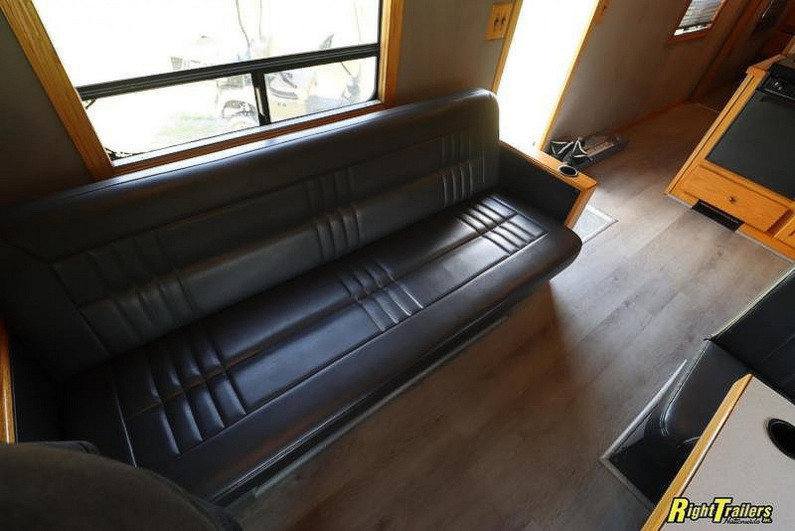Used 2000 GMC MOTORCOACH