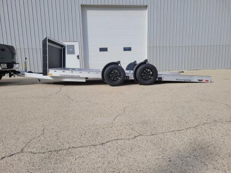 New 2026 Futura Trailers *INCOMING* Anodized Aluminum Lowering Super Sport 16'5"x81" Car / Racing Trailer