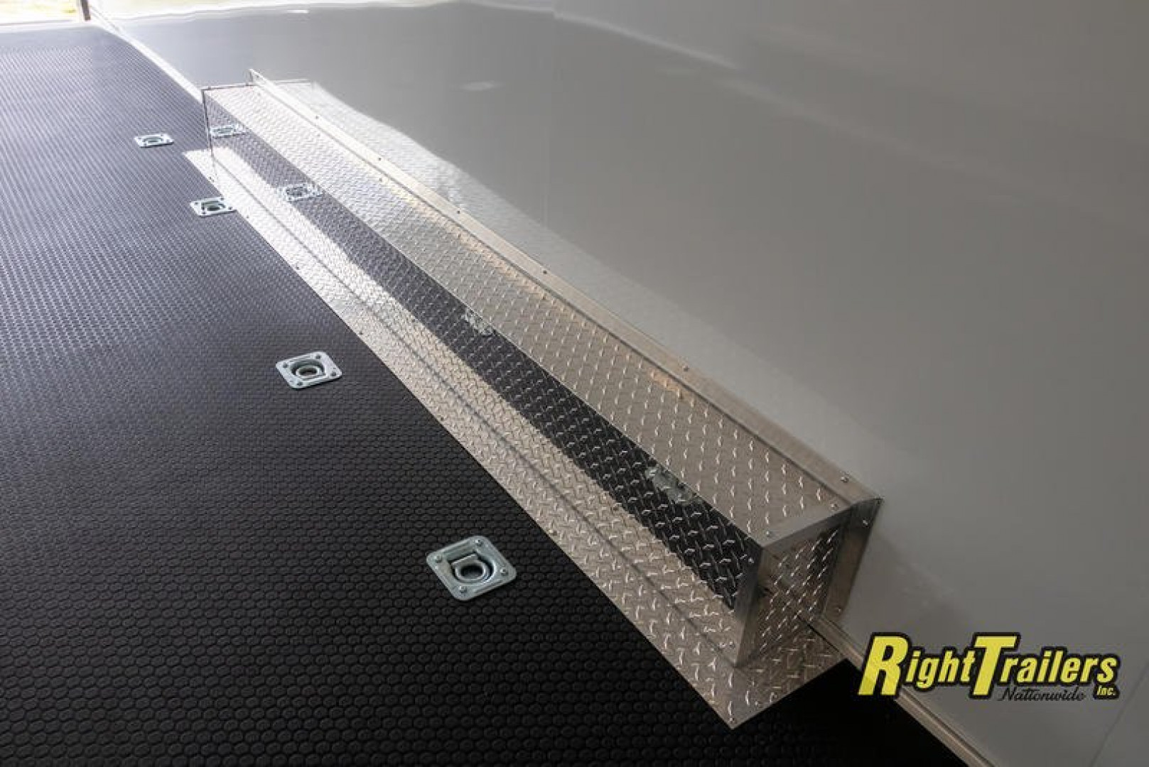 New Vintage Trailers P848G Car / Racing Trailer