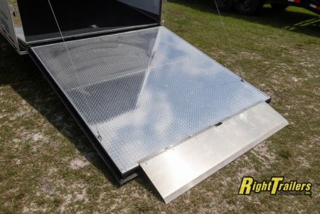 New Vintage Trailers P848G Car / Racing Trailer