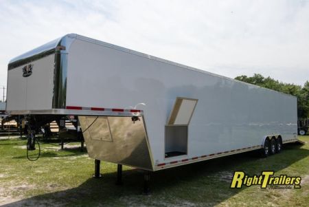 New Vintage Trailers P848G Car / Racing Trailer