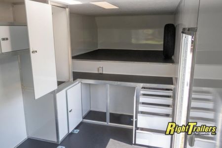 New Vintage Trailers P848G Car / Racing Trailer