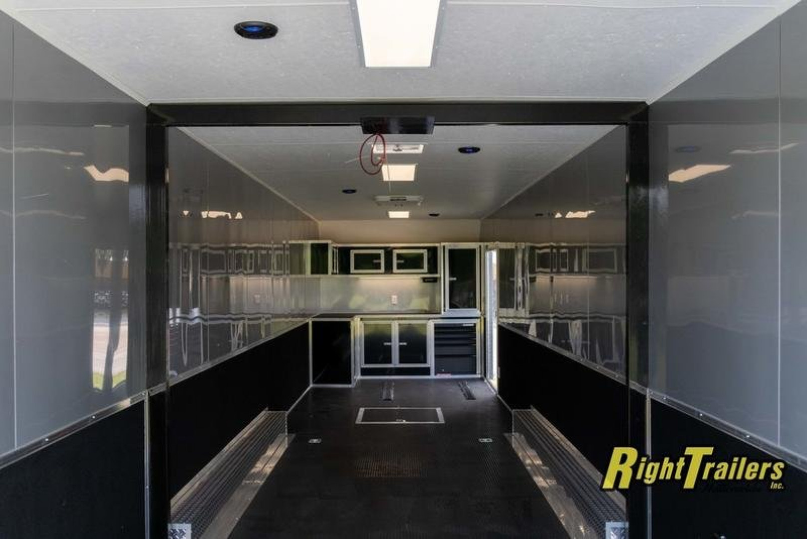 New 8.5x34 Vintage Pro Stock Series Race Trailer P834