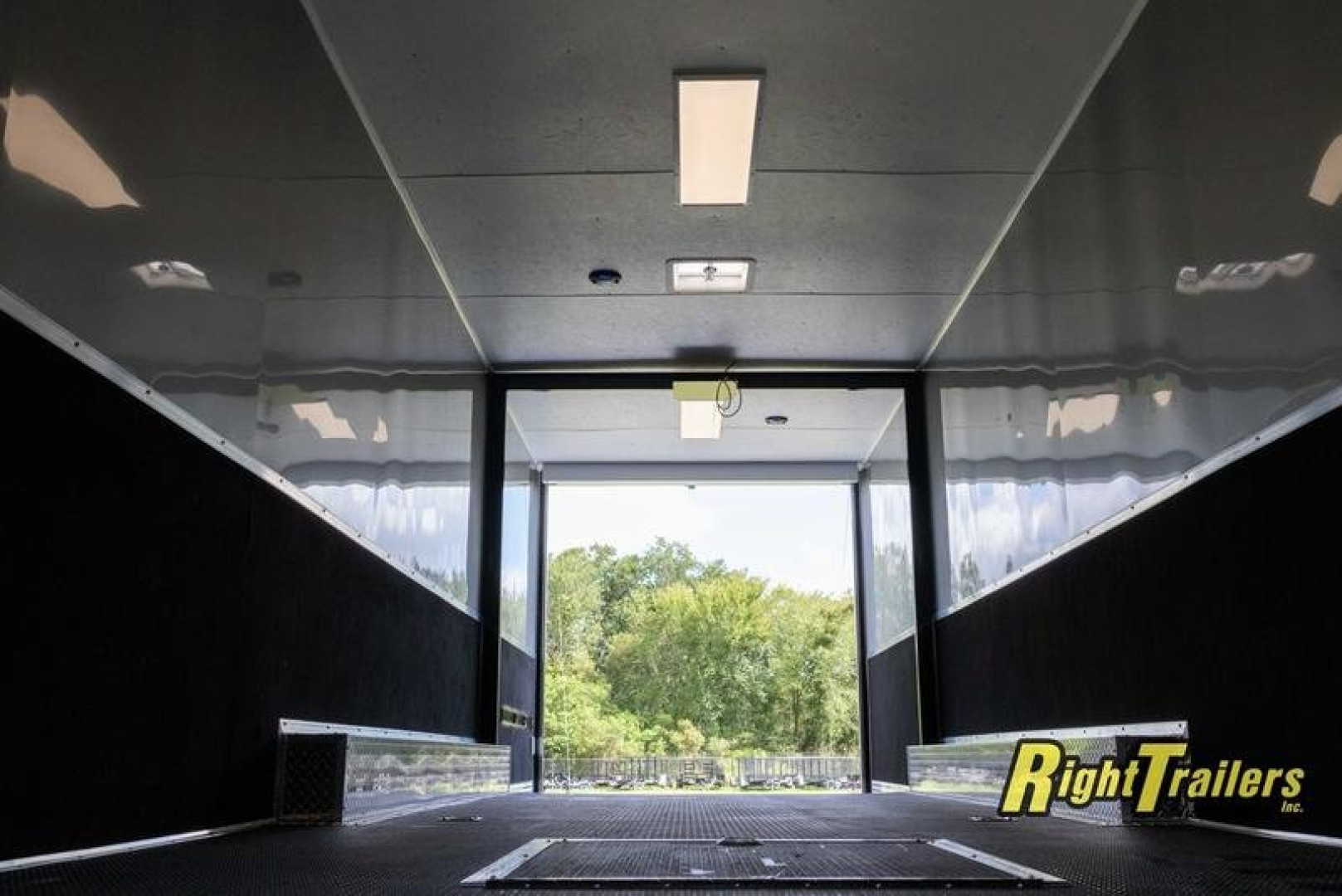 New 8.5x34 Vintage Pro Stock Series Race Trailer P834