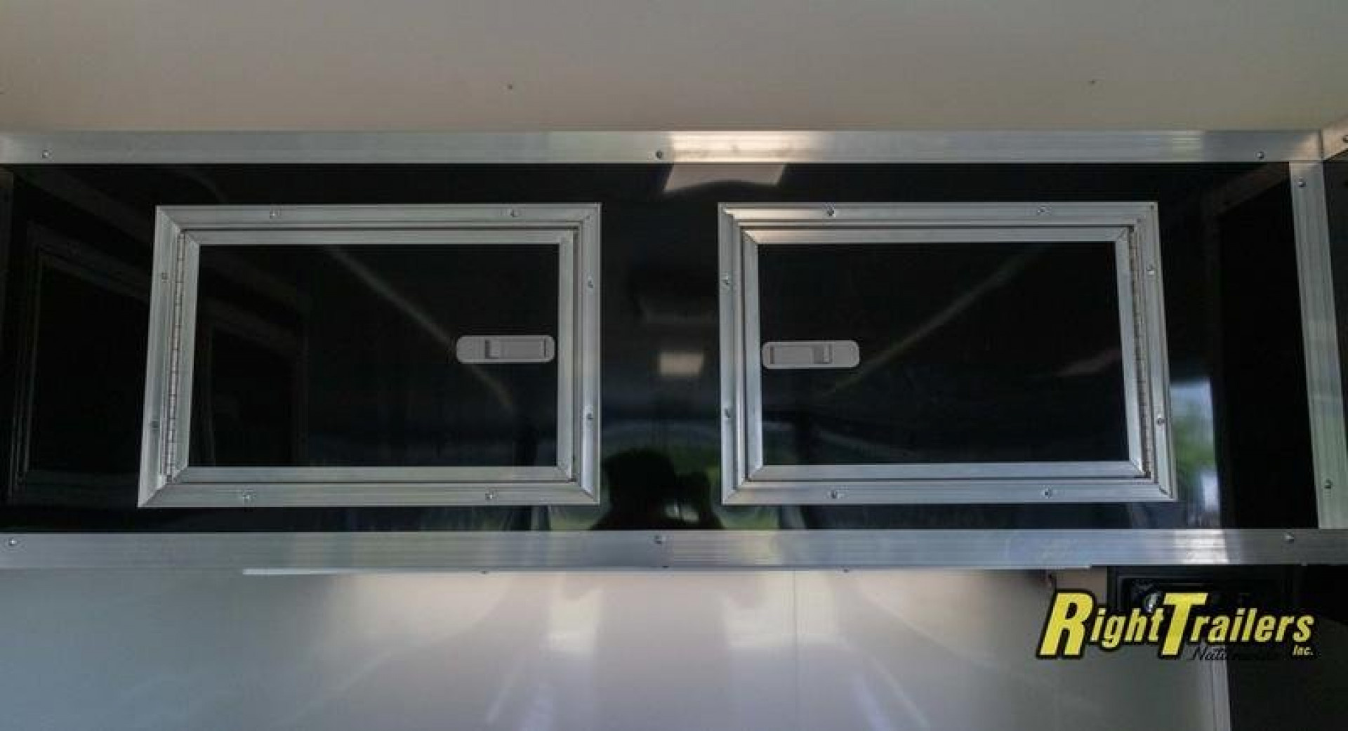 New 8.5x34 Vintage Pro Stock Series Race Trailer P834