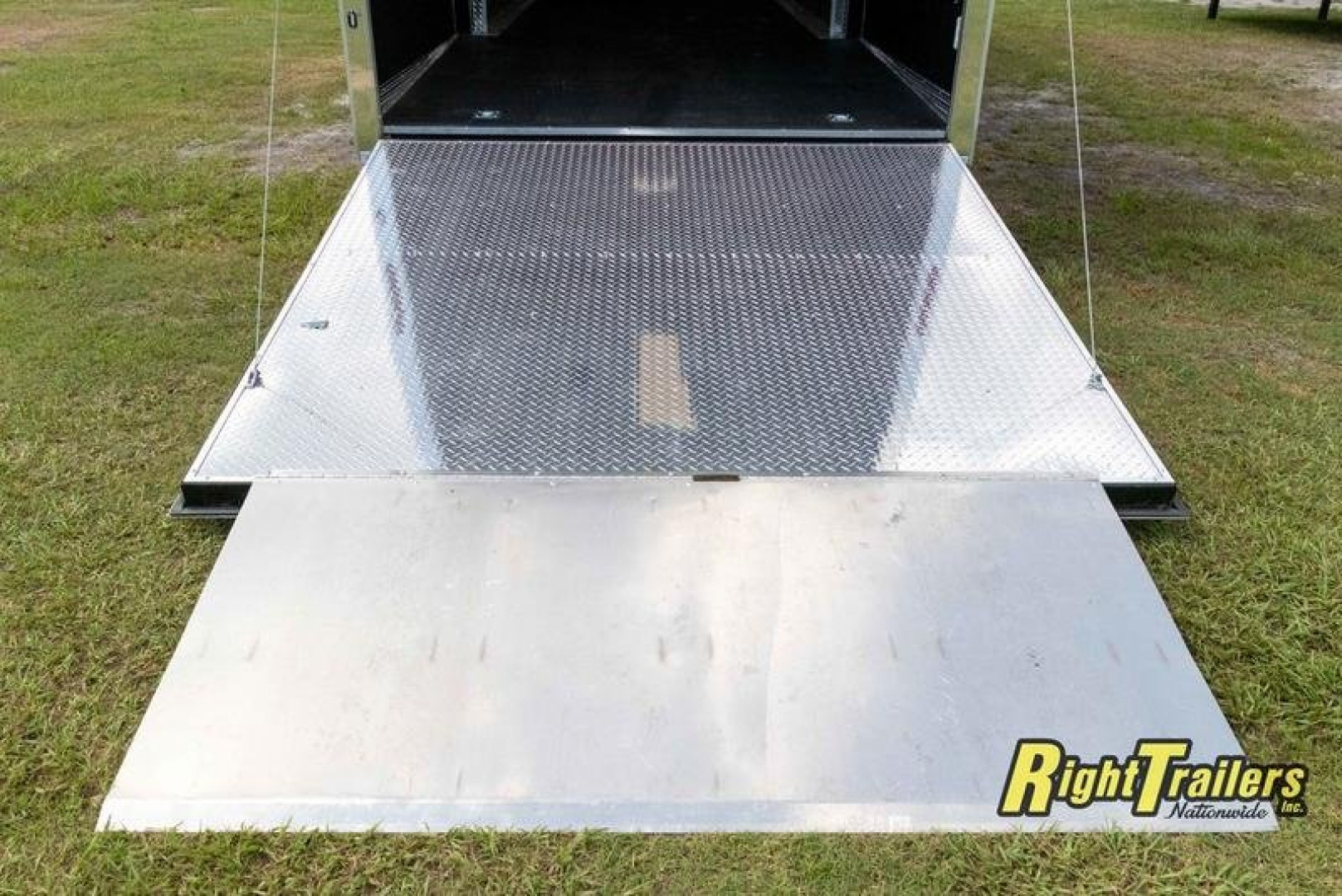 New 8.5x34 Vintage Pro Stock Series Race Trailer P834